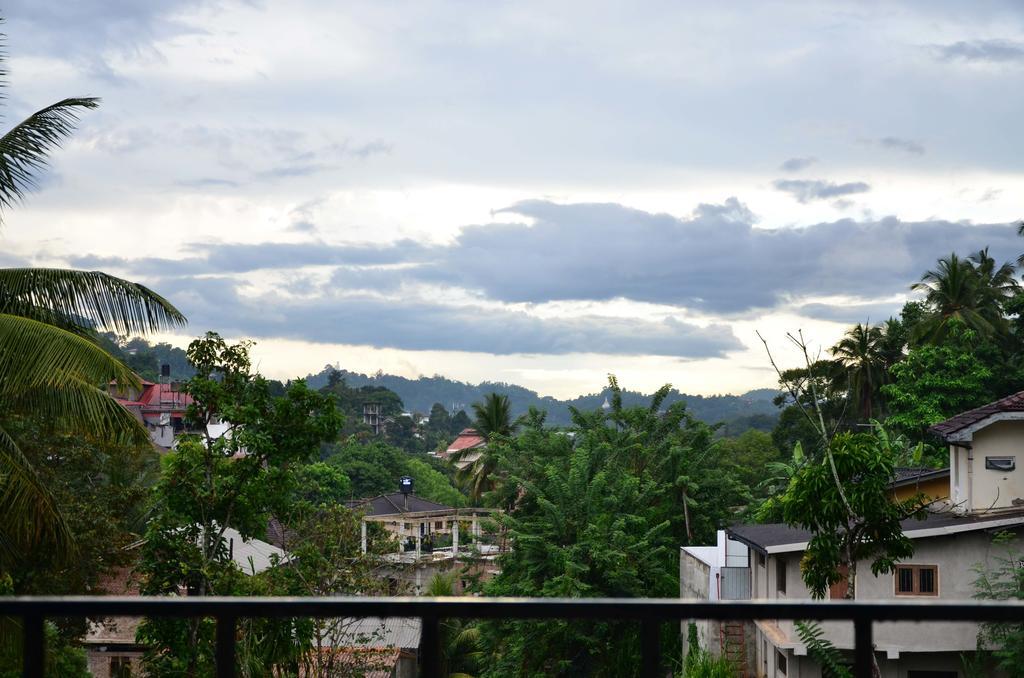 Kandy Backpackers Hostel Экстерьер фото
